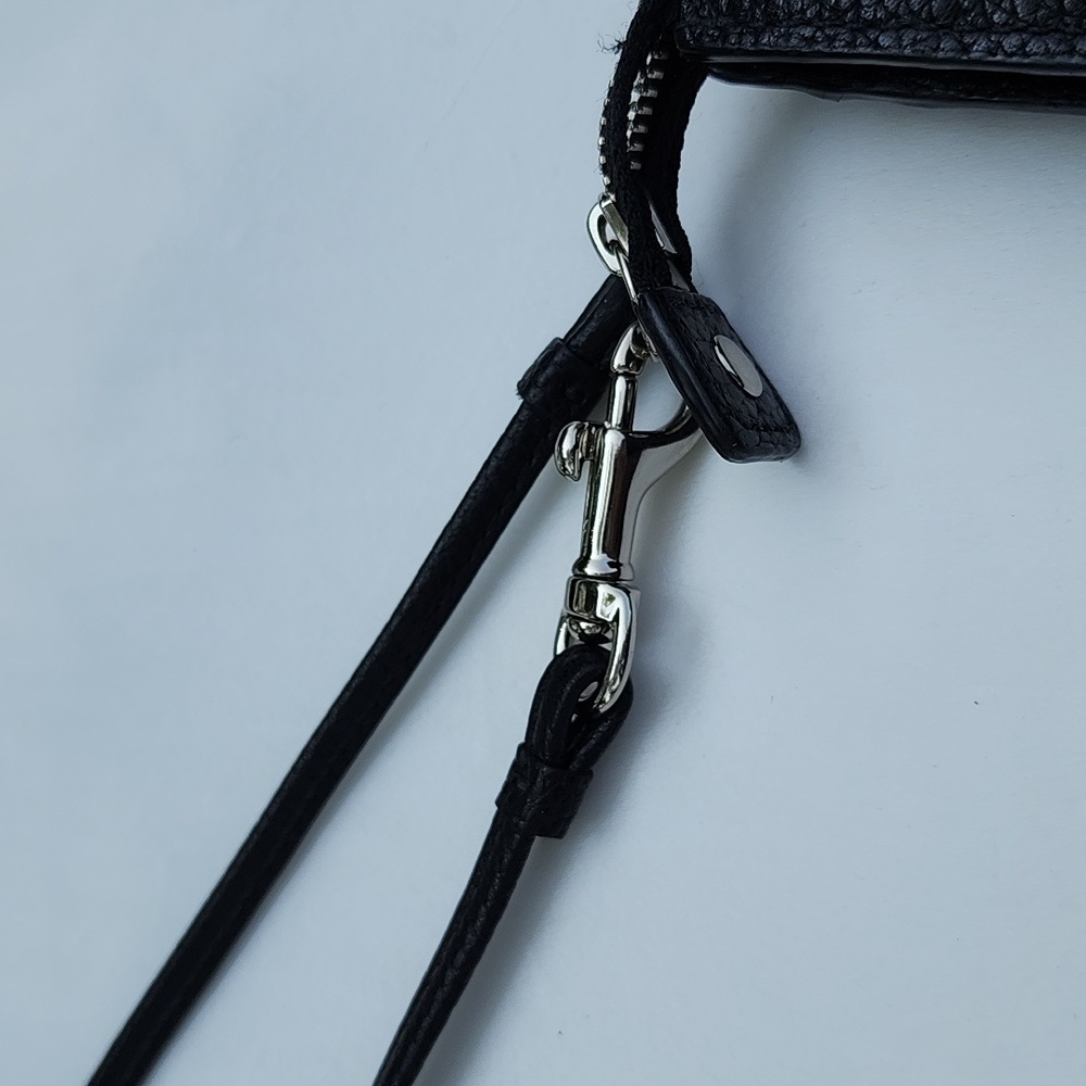 Coach Legacy Black Leather Turnlock Wristlet Wallet - Picture 8 of 8